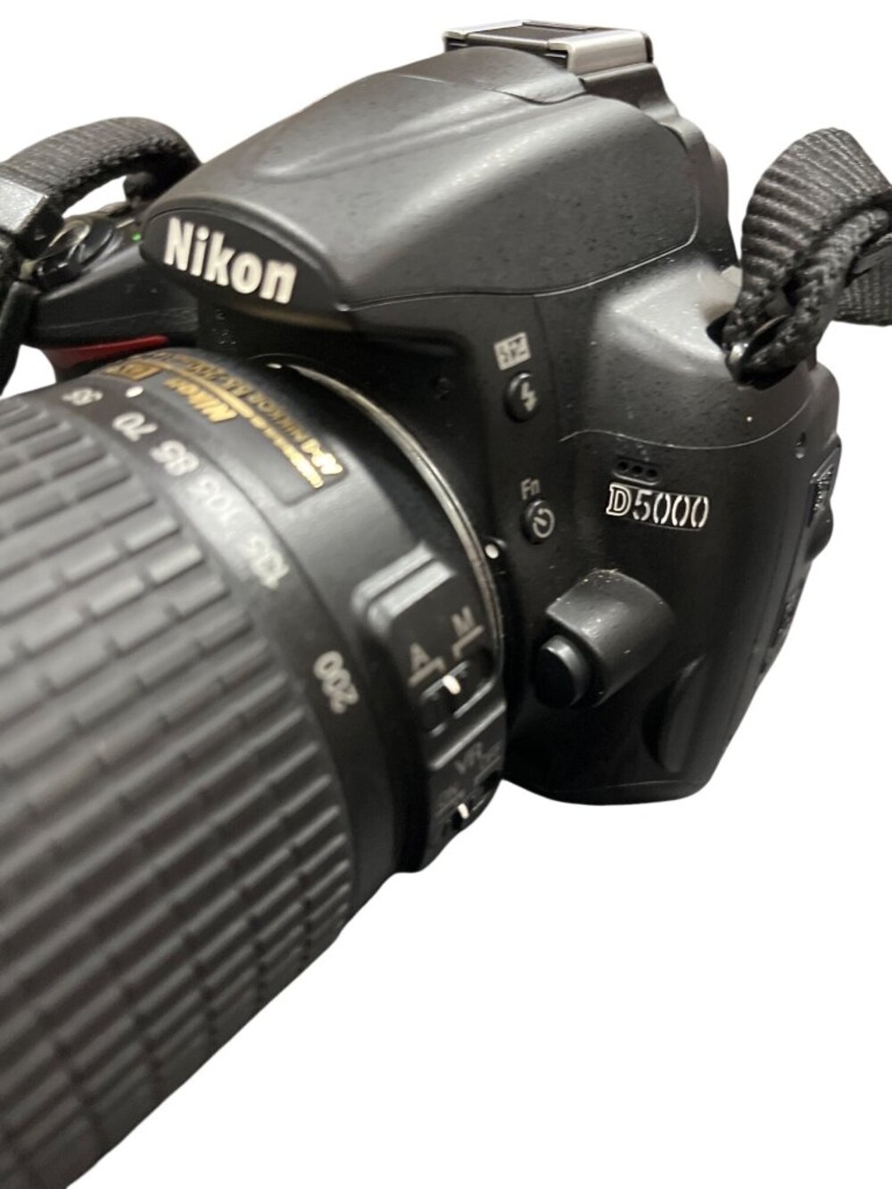 Nikon D5000 black SLR bundle set 22/200 18-55mm digital camera SKU 10-843